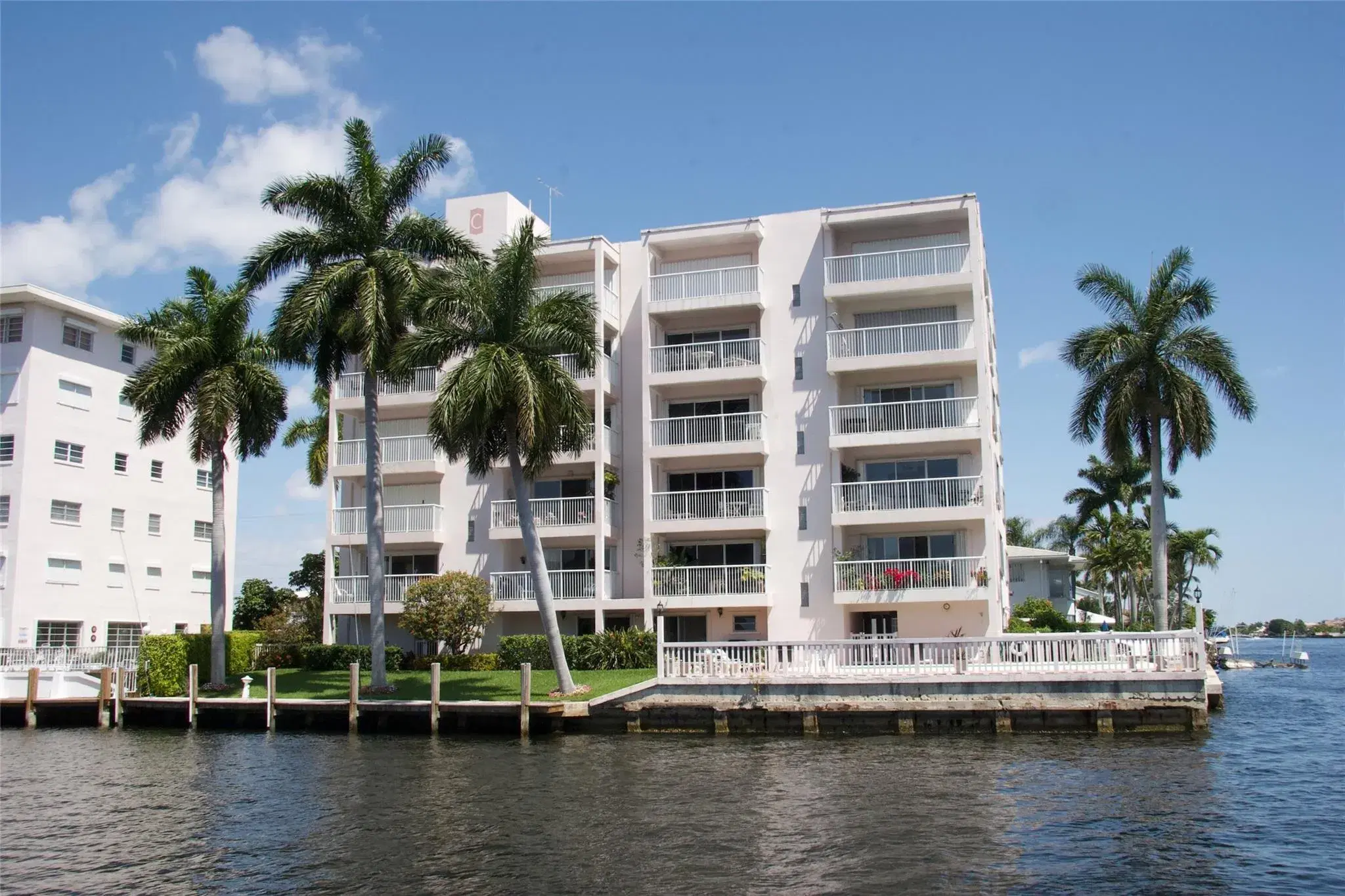 Picture of 2900 NE 33Rd Ct 204, Fort Lauderdale, FL 33306