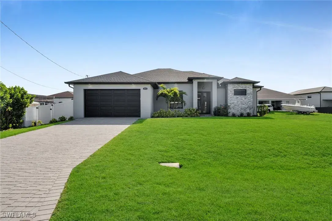 Picture of 1621 NW 37Th Pl, Cape Coral, FL 33993