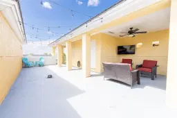 Picture of 2314 Vintage Dr, Lighthouse Point, FL 33064