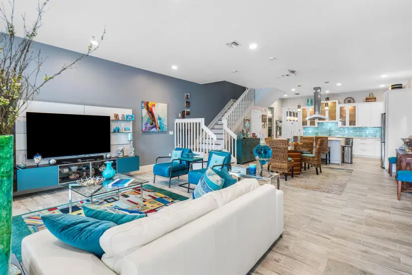 Picture of 615 Avenue H, Delray Beach FL 33483
