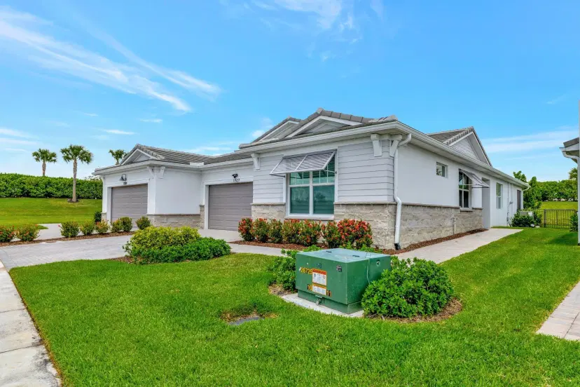 Picture of 11527 SW Viridian Boulevard, Port St Lucie FL 34987