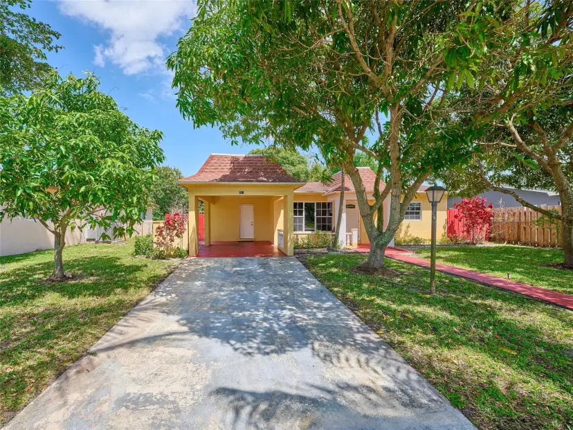 Picture of 881 SW 49 Way, Margate FL 33068