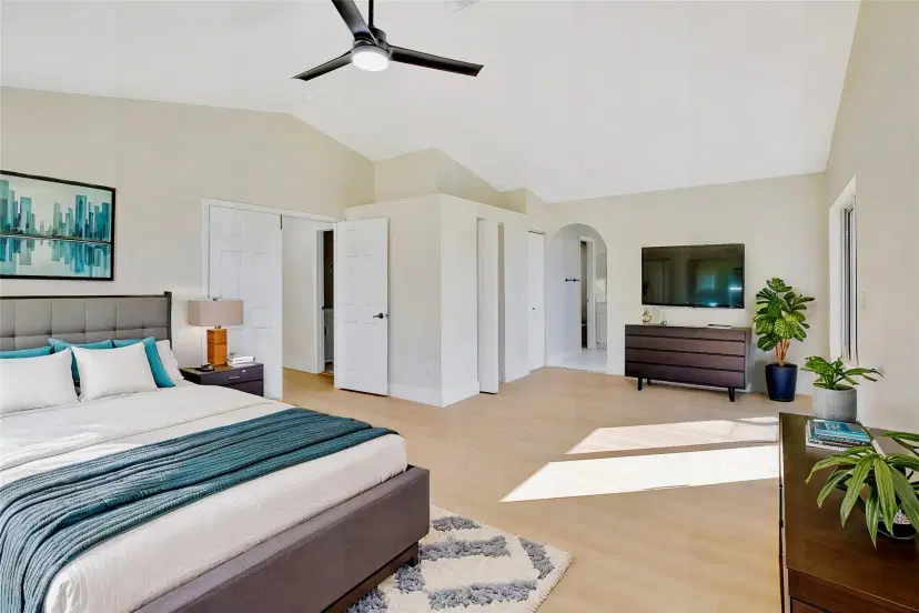 Picture of 16198 SW 6Th St, Pembroke Pines FL 33027