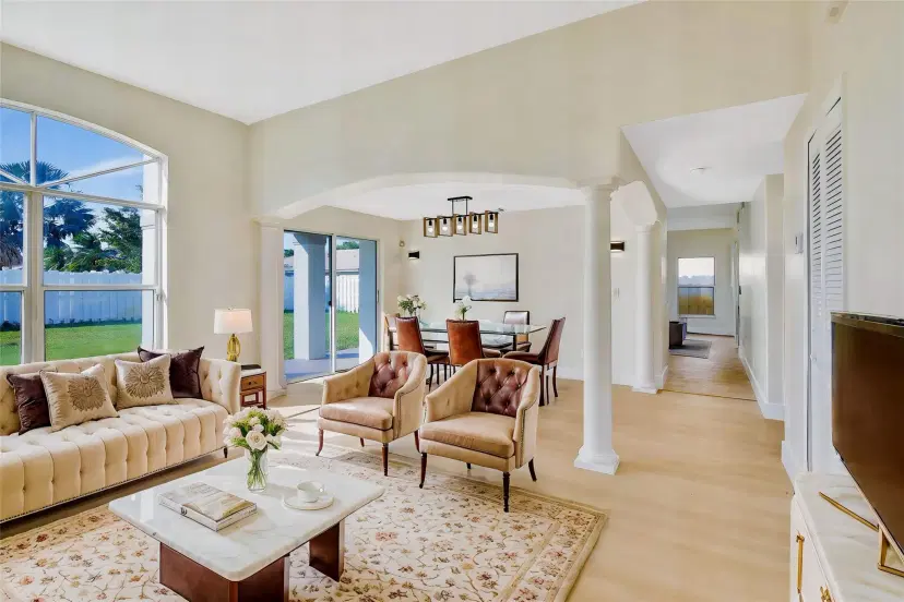 Picture of 16198 SW 6Th St, Pembroke Pines FL 33027