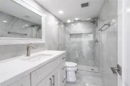 Picture of 8900 Washington Blvd 418, Pembroke Pines, FL 33025