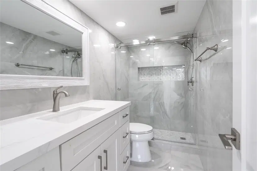 Picture of 8900 Washington Blvd 418, Pembroke Pines FL 33025