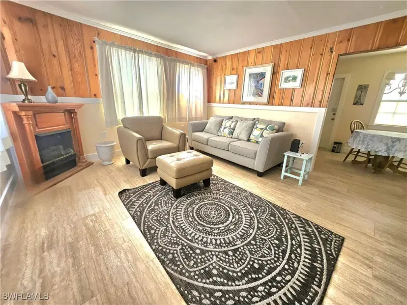 Picture of 835 9Th Ave S, Naples FL 34102