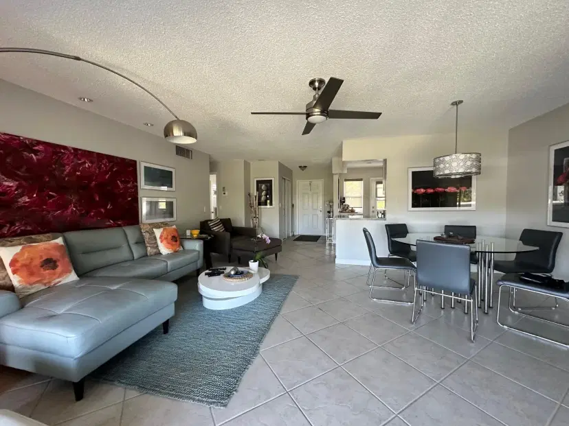 Picture of 1000 NE 14Th Ave 410, Hallandale Beach FL 33009
