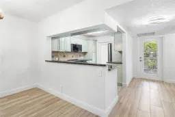 Picture of 3150 NE 48Th Ct 206, Lighthouse Point, FL 33064