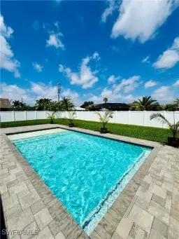 Picture of 401 SW 35Th St, Cape Coral, FL 33914