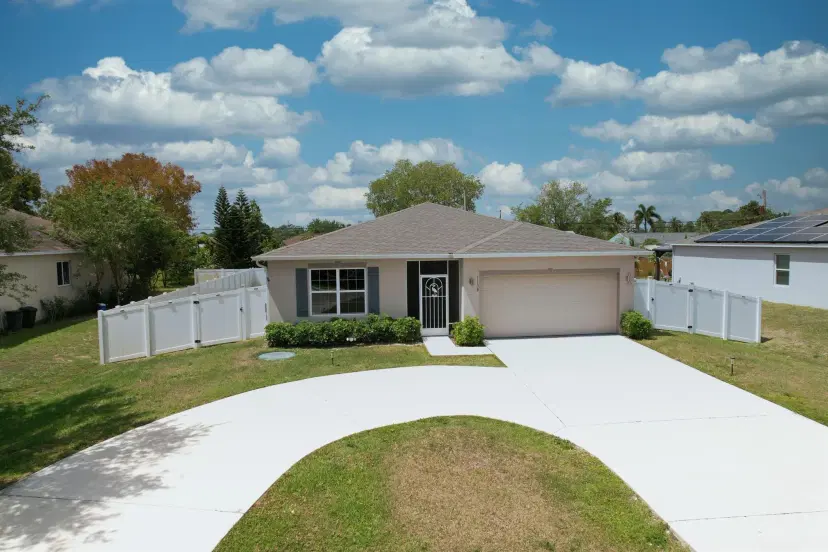 Picture of 1138 SW Del Rio Boulevard, Port St Lucie FL 34953