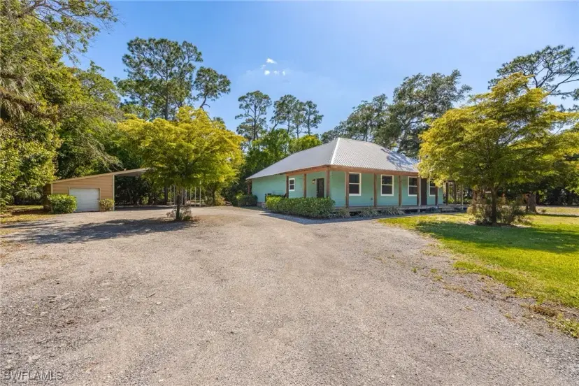 Picture of 1625 Ft Denaud Rd, Labelle FL 33935