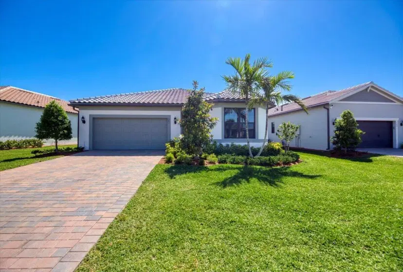 Picture of 361 SE Filoli Drive, Port St Lucie FL 34984