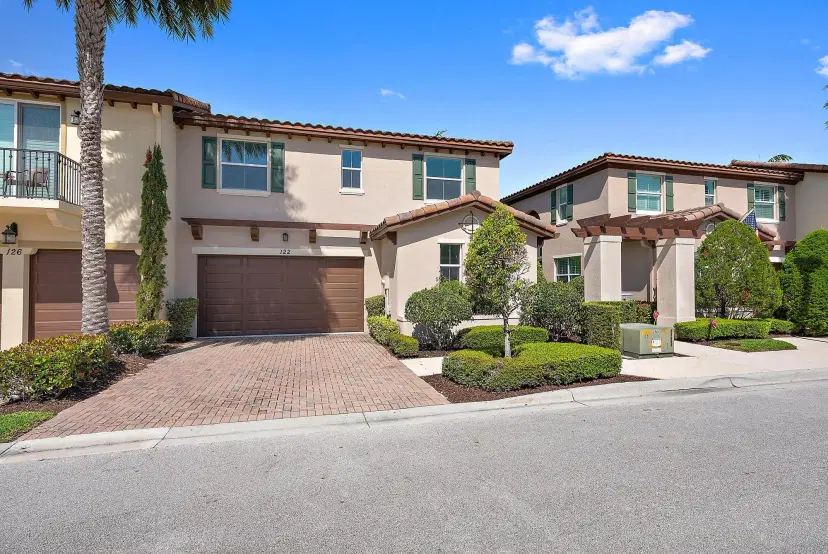 Picture of 122 Diamante Way, Jupiter FL 33477