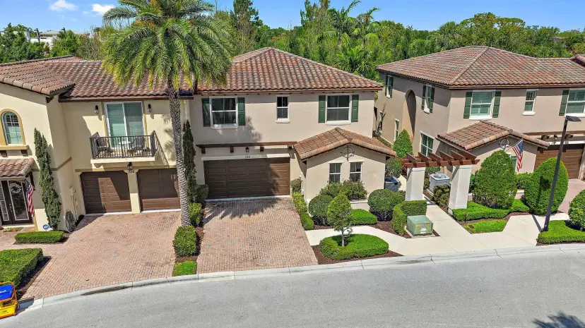 Picture of 122 Diamante Way, Jupiter FL 33477