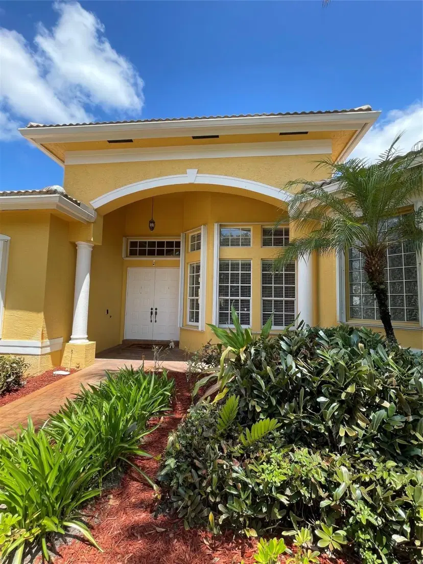Picture of 3462 W Dovecote Meadow Ln, Davie FL 33328