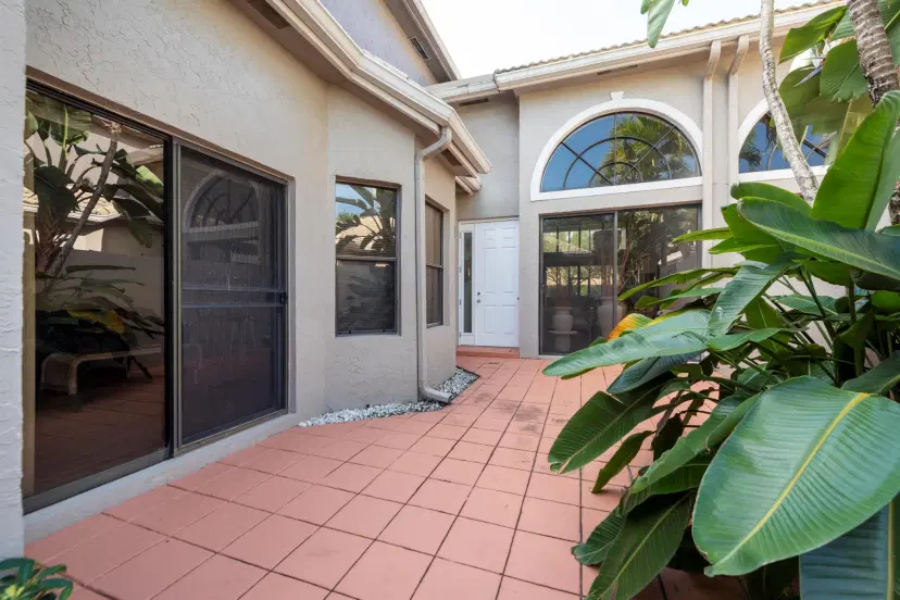 Picture of 5315 Monterey Circle B, Delray Beach FL 33484
