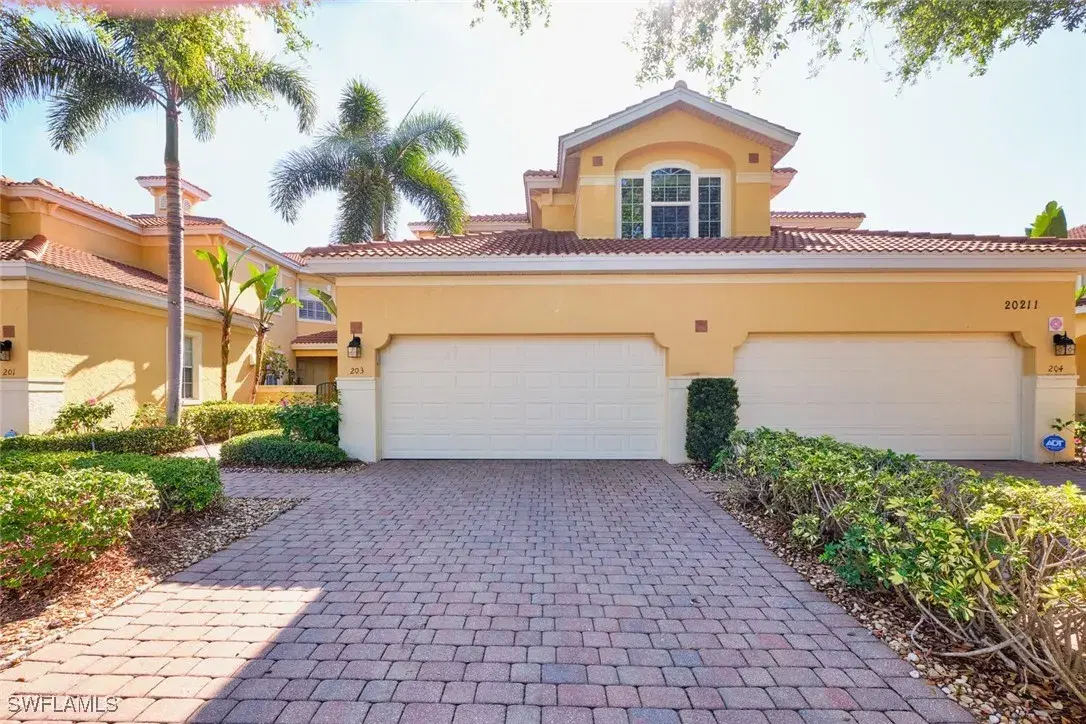 Picture of 20211 Burnside Pl 203, Estero, FL 33928