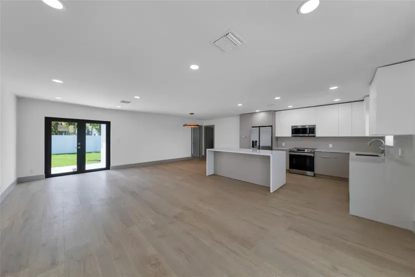 Picture of 3231 NE 27Th Ter, Lighthouse Point FL 33064