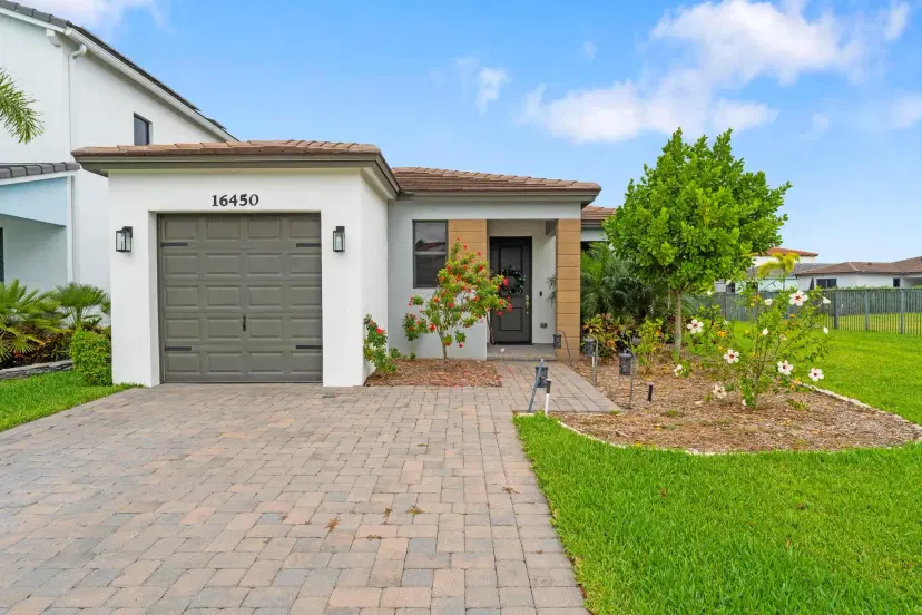 Picture of 16450 Sandy Shore Drive, Westlake FL 33470