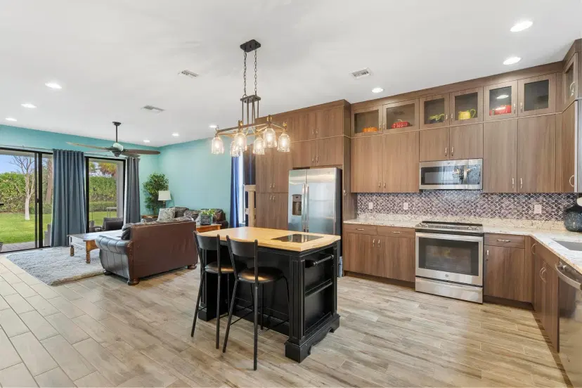 Picture of 16450 Sandy Shore Drive, Westlake FL 33470