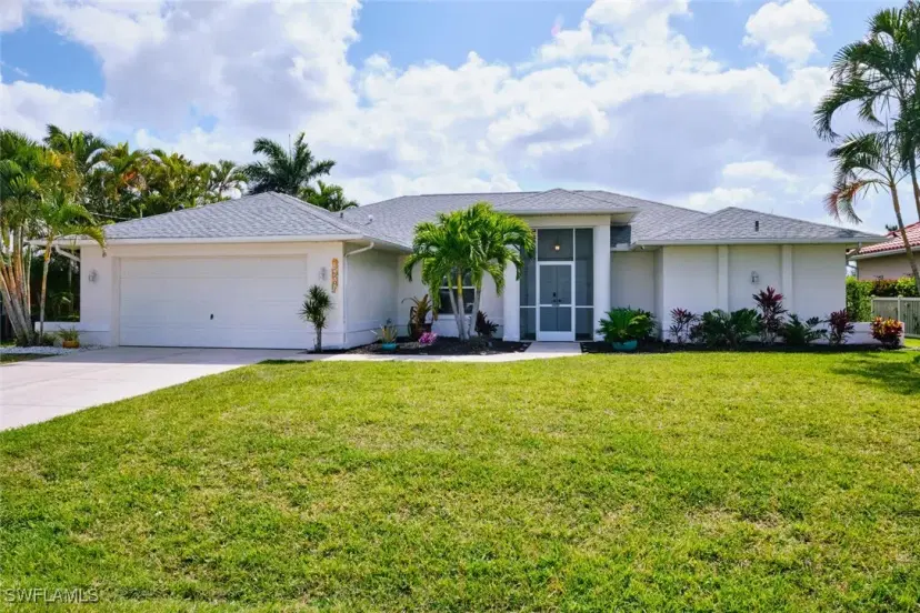 Picture of 2201 SE 5Th Ave, Cape Coral FL 33990
