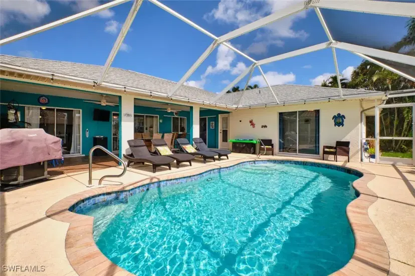 Picture of 2201 SE 5Th Ave, Cape Coral FL 33990