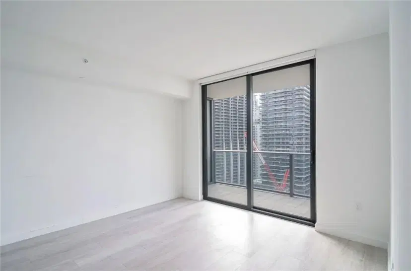 Picture of 45 SW 9Th St 2604, Miami FL 33130