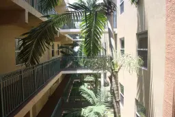 Picture of 1610 Presidential Way 401, West Palm Beach, FL 33401