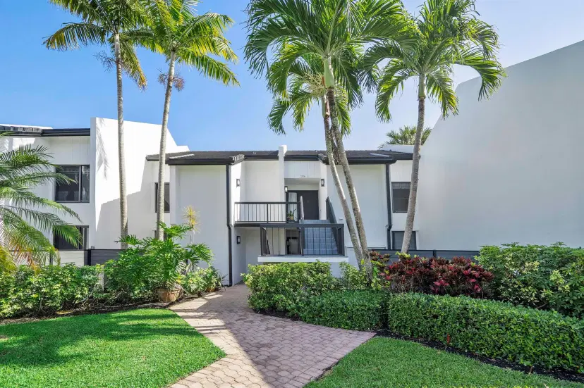 Picture of 3706 Bridgewood Drive 3706, Boca Raton FL 33434