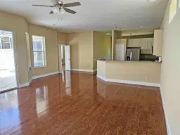 Picture of 532 NE Canoe Park Cir, Port St Lucie, FL 34983