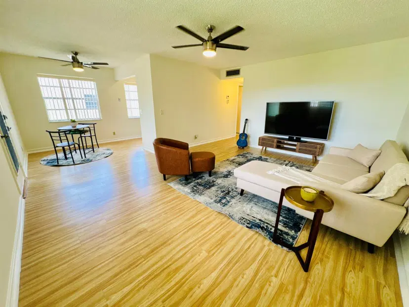 Picture of 230 Normandy Lane E, Delray Beach FL 33484
