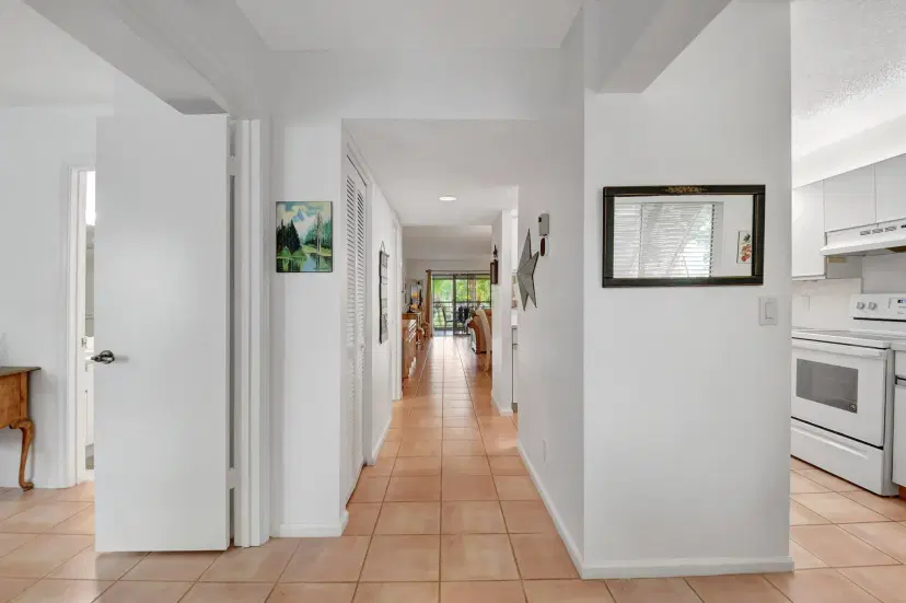 Picture of 10187 Mangrove Drive 204, Boynton Beach FL 33437