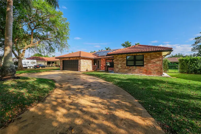 Picture of 10719 NW 17Th Mnr, Coral Springs FL 33071