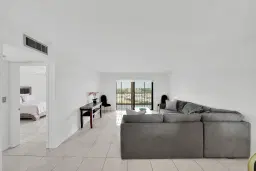 Picture of 7076 Huntington Lane 803, Delray Beach, FL 33446