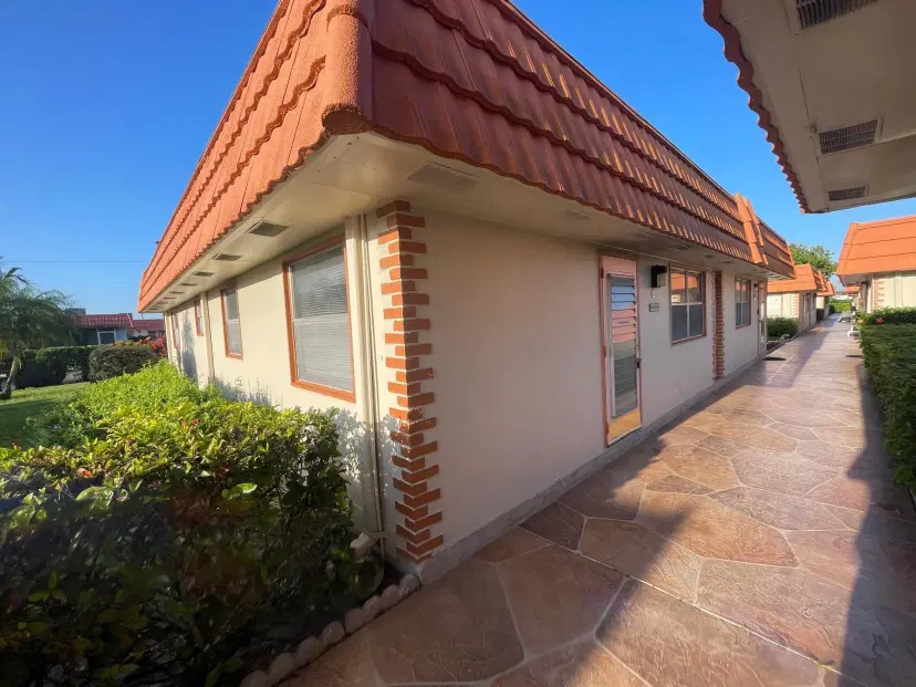 Picture of 37 Seville B B, Delray Beach FL 33446