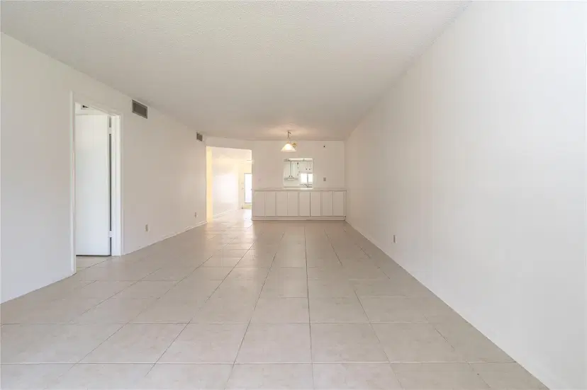Picture of 8960 S Hollybrook Blvd 103, Pembroke Pines FL 33025
