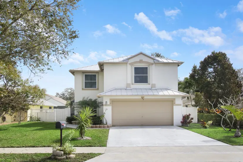 Picture of 144 Pennock Landing Circle, Jupiter FL 33458