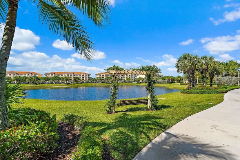 Picture of 12 Harbour Isle Drive W 206, Fort Pierce FL 34949