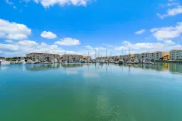 Picture of 12 Harbour Isle Drive W 206, Fort Pierce, FL 34949