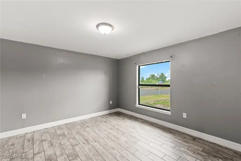 Picture of 2521 14Th St Sw, Lehigh Acres FL 33976