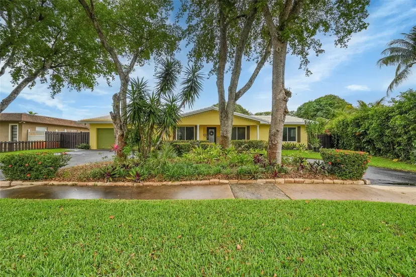 Picture of 1480 SW 66Th Ter, Plantation FL 33317
