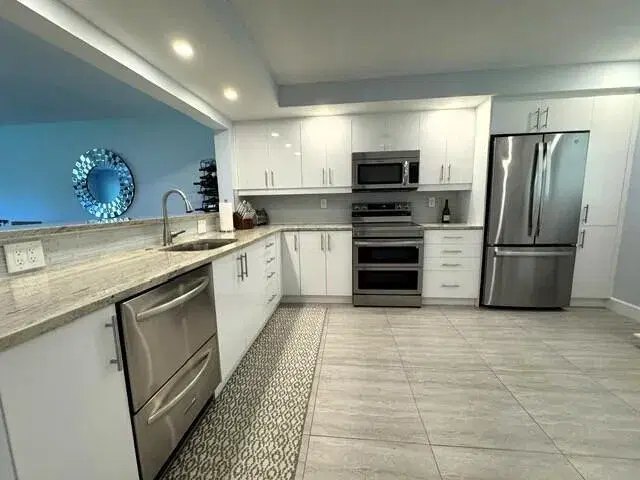 Picture of 12870 Briarlake 201 Drive 201, Palm Beach Gardens FL 33418