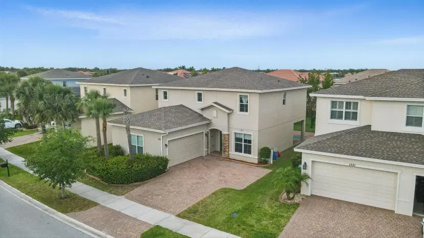 Picture of 1327 NW Leonardo Circle, Port St Lucie FL 34986