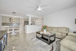 Picture of 720 Bayshore Dr 304, Fort Lauderdale, FL 33304