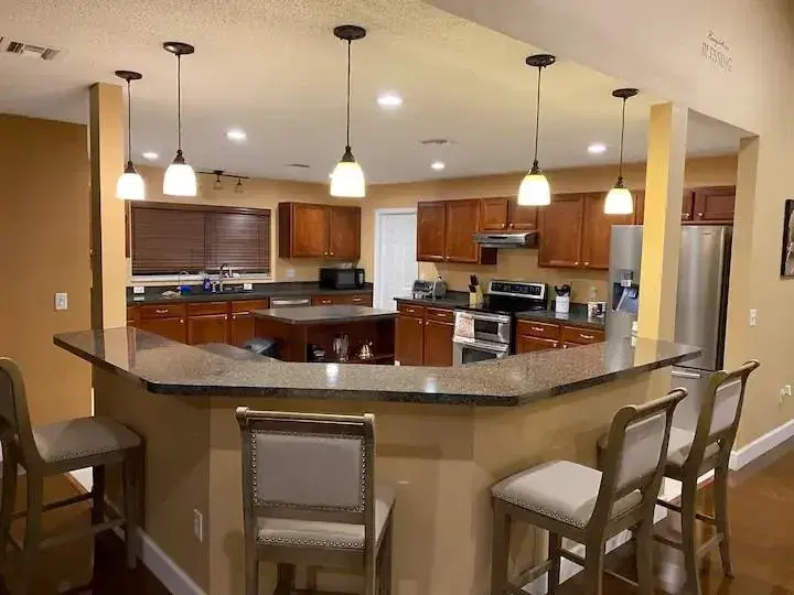 Picture of 1041 SW John Maccormack Ter, Port St Lucie FL 34953
