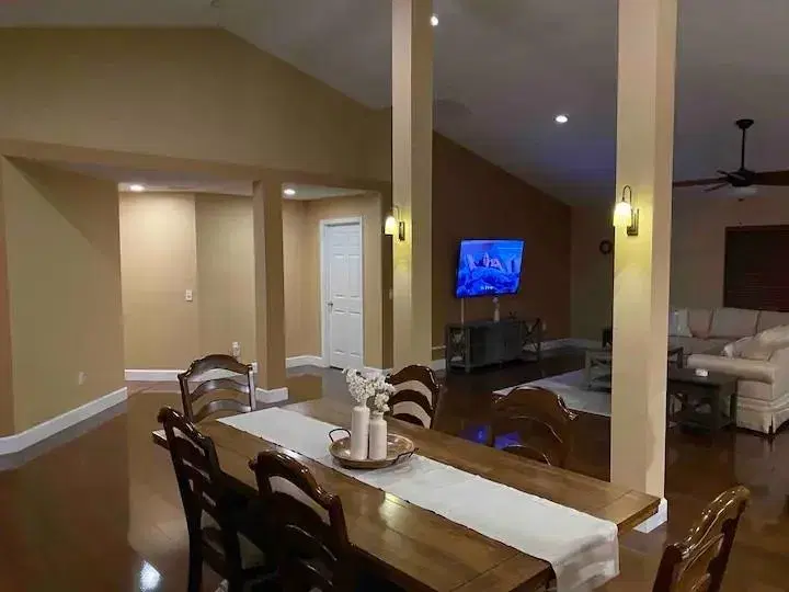 Picture of 1041 SW John Maccormack Ter, Port St Lucie FL 34953