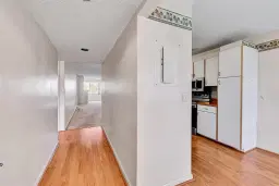 Picture of 9633 N Belfort Cir 110, Fort Lauderdale, FL 33321