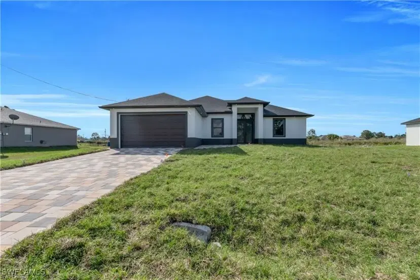 Picture of 1006 Pine Ave, Lehigh Acres FL 33972