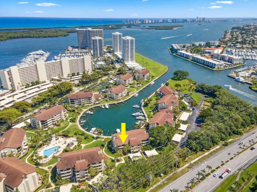 Picture of 1124 Marine Way W D2L, North Palm Beach FL 33408